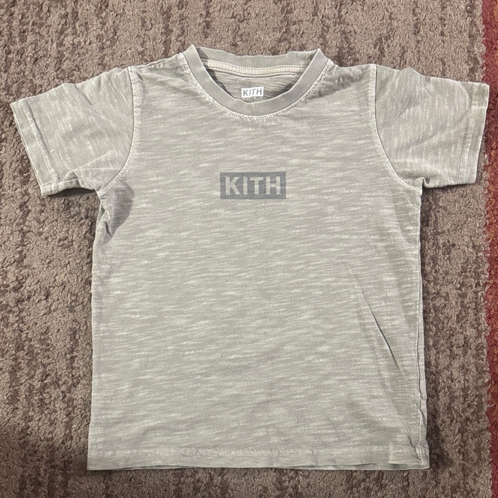 Kith Kids Light Gray Short Sleeve Tee size 6